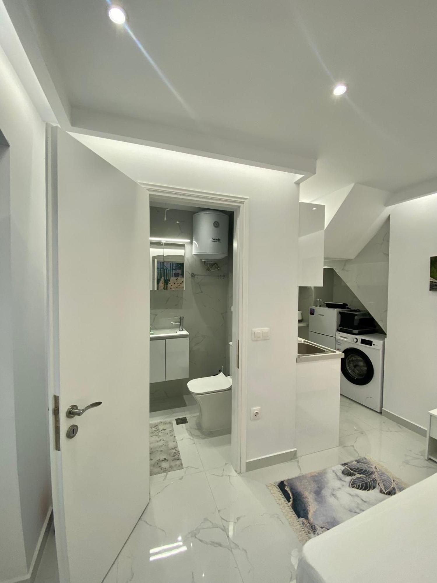 Corfu Port Art Studios 外观 照片